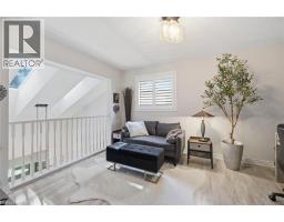 25 HAMILTON Street S UnitNo. 29 - 27