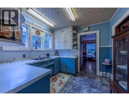 72 CRESCENT Boulevard - 16