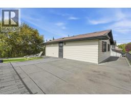 23 HILDEGARD Drive - 44