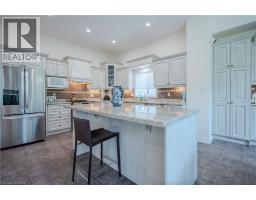 79 MOORLAND Crescent - 12