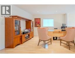 79 MOORLAND Crescent - 23