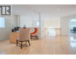 79 MOORLAND Crescent - 24