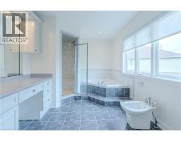 79 MOORLAND Crescent - 28