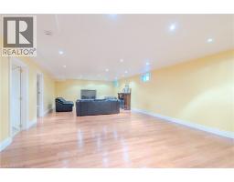 79 MOORLAND Crescent - 31