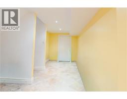 79 MOORLAND Crescent - 34