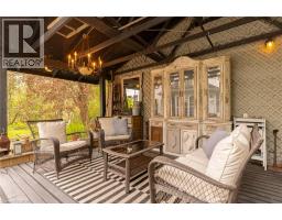 1097 MINERAL SPRINGS Road - 44