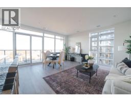 15 GLEBE Street UnitNo. 1701 - 8