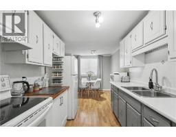4 AVALON Place UnitNo. 105 - 10