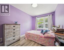 907 ROBERT FERRIE Drive - 24