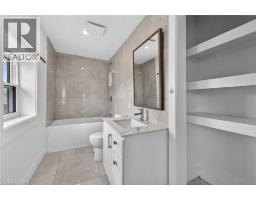 27 CAYUGA Street N - 23