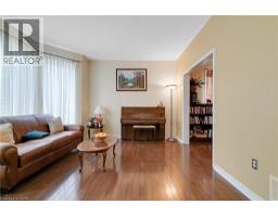27 GLAZEBROOK Crescent - 10