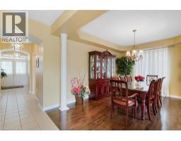 27 GLAZEBROOK Crescent - 12