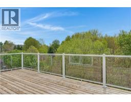 27 GLAZEBROOK Crescent - 18