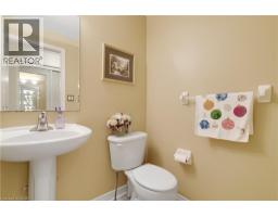27 GLAZEBROOK Crescent - 21