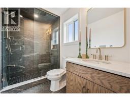 629 ANTON Crescent - 20