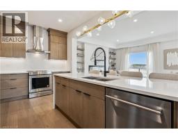 629 ANTON Crescent - 9