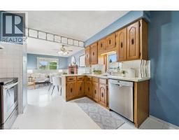 441 HIGHLAND Road E - 12