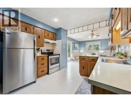 441 HIGHLAND Road E - 13