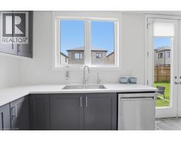 18 JOHN CARPENTER Road - 17