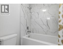 18 JOHN CARPENTER Road - 24