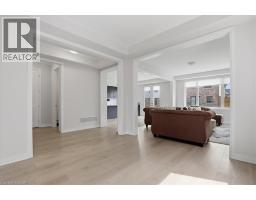18 JOHN CARPENTER Road - 7