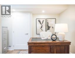 12 KINGSLEY Road - 30