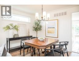 12 KINGSLEY Road - 8