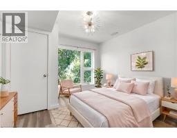 11 EAGLE Hill - 15