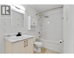 11 EAGLE Hill - 16