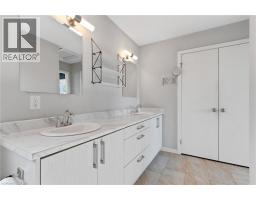 11 EAGLE Hill - 20