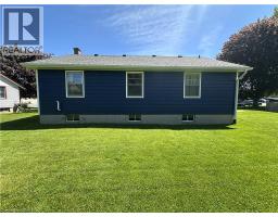 10 CHARLTON Crescent - 46