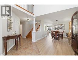 84 DUNCAIRN Crescent - 8