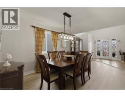 84 DUNCAIRN Crescent - 9