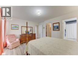 10 GREENFIELD Place - 28