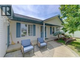 10 GREENFIELD Place - 3