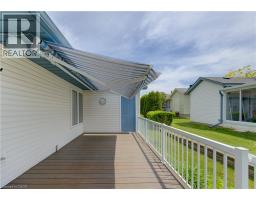 10 GREENFIELD Place - 42
