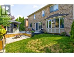1406 MARSHALL Crescent - 46