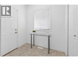 72 BEARDMORE Crescent - 21