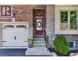 36 BANKS Street - 3