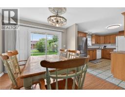 31 LARCHWOOD Drive - 11
