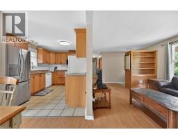 31 LARCHWOOD Drive - 12