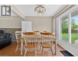 31 LARCHWOOD Drive - 14