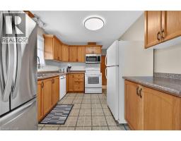 31 LARCHWOOD Drive - 15