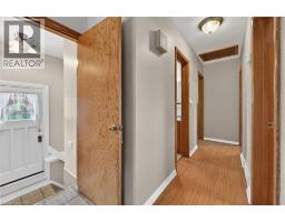 31 LARCHWOOD Drive - 23