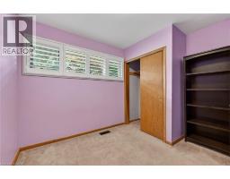 31 LARCHWOOD Drive - 28
