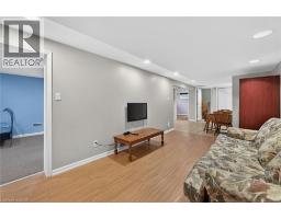 31 LARCHWOOD Drive - 35