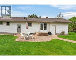 31 LARCHWOOD Drive - 47