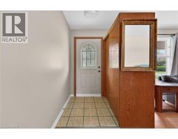 31 LARCHWOOD Drive - 5