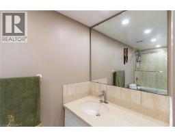 500 GREEN Road UnitNo. 901 - 21