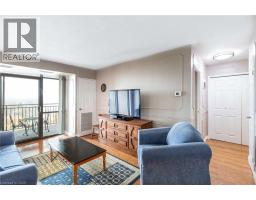500 GREEN Road UnitNo. 901 - 7
